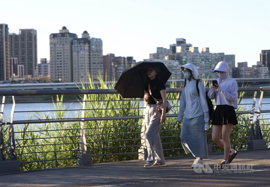 寒露節氣 氣溫轉涼　中醫建議「少辛多酸」預防秋燥